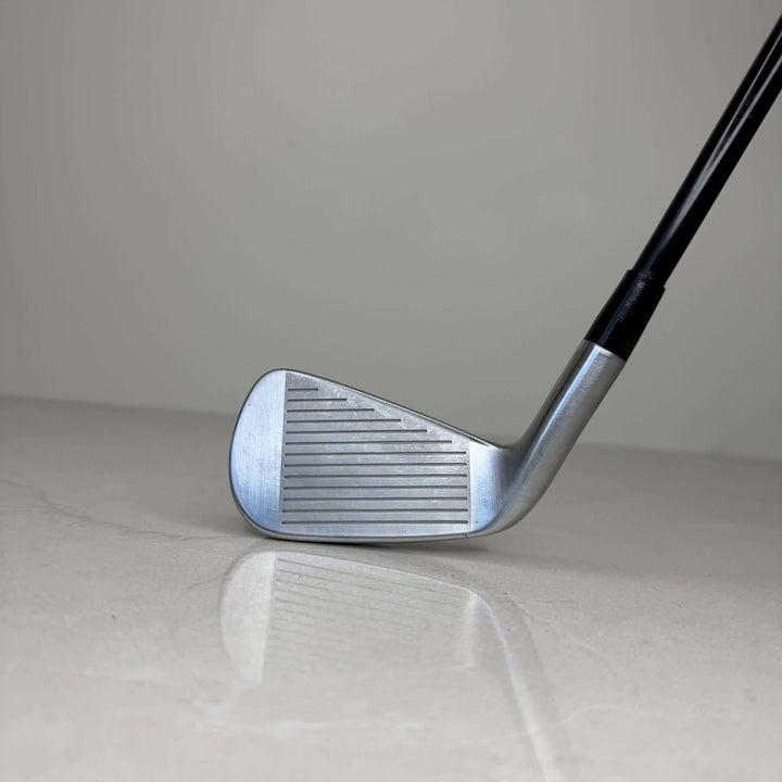 Taylormade P770 4 Iron / MMT 125g Stiff Shaft