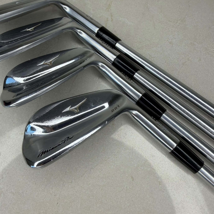 Mizuno Pro 221 Irons